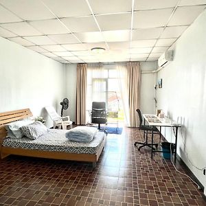 Single Room Private Bathroom